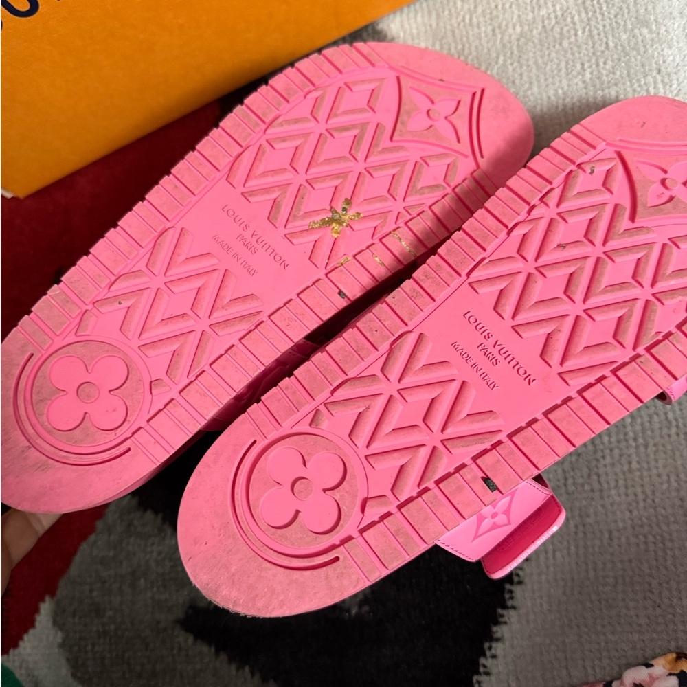 Louis Vuitton Pink Sandals - Picture 5 of 8